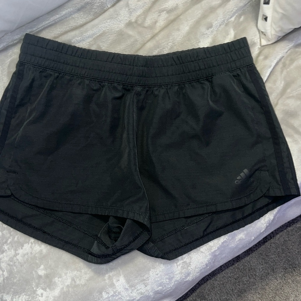 Own the run shorts